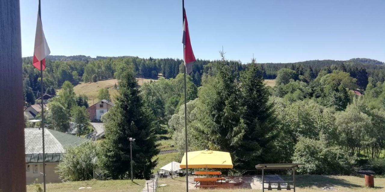 Hotel Olivin Kytlice Hiker Huts Exterior foto